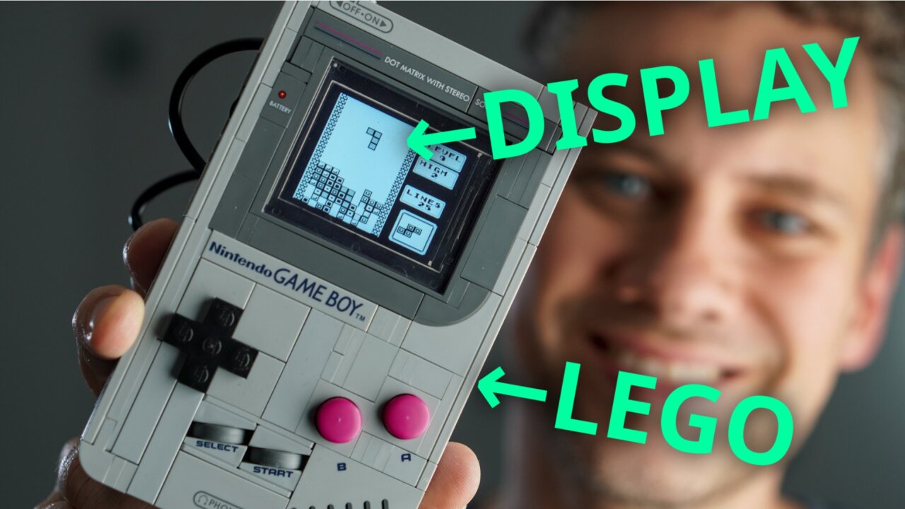 Thumbnail of the youtube video: The thumbnail shows a close-up of the display part of the Lego Game Boy where you can see a real display showing a scene from the game Tetris.